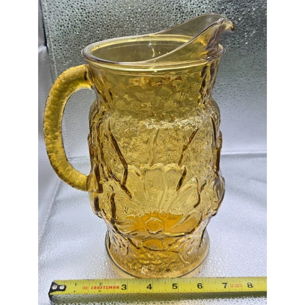 Vintage Amber Glass Pitcher, Embossed Sunflower Floral Pattern with Ice Lip,8